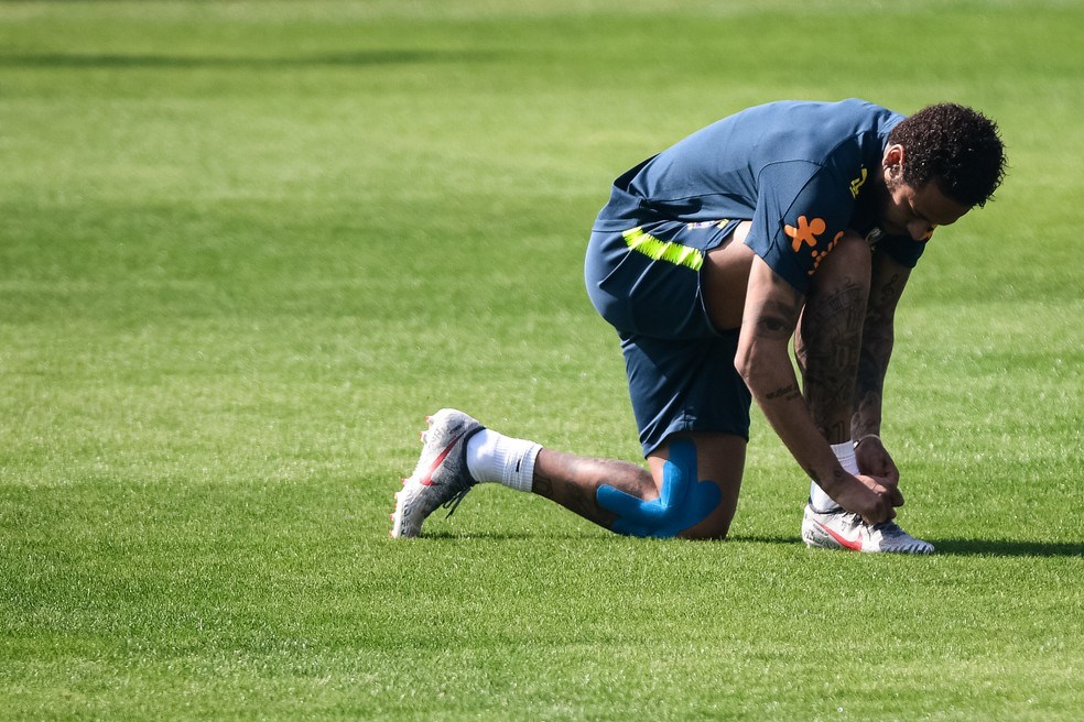 Neymar está com a seleção brasileira, treinando para a Copa América — Foto: Pedro Martins / MowaPress